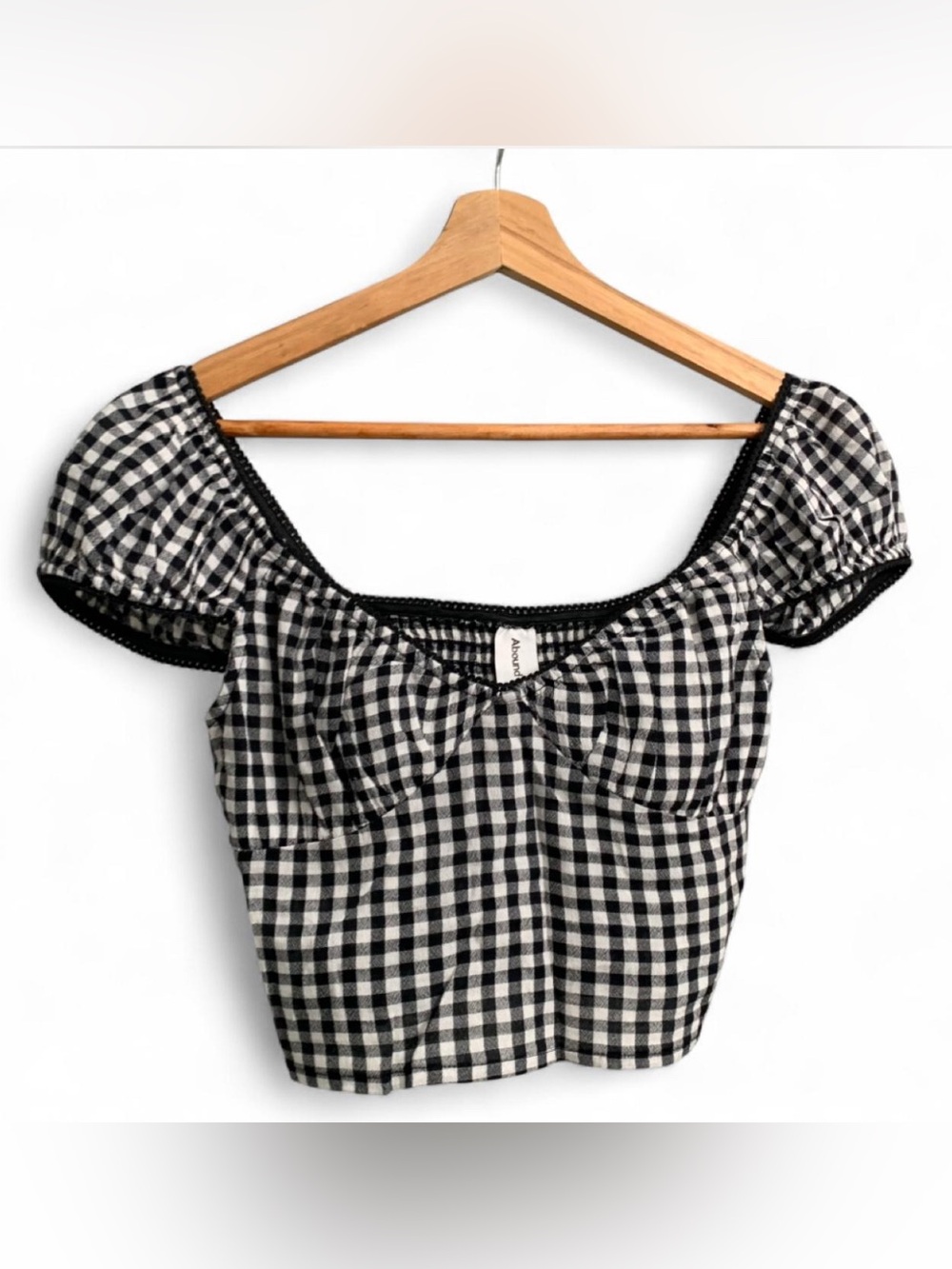 NWT Abound Black and White Gingham Puff Sleeve Cropped Top Size Small #gingham - Picture 3 of 7